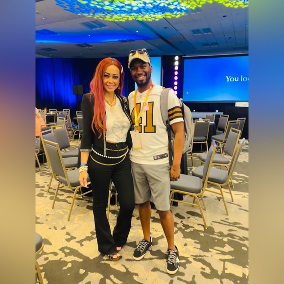 PoshFest 2023 San Diego 💕🌺🌸 - Picture 13 of 15